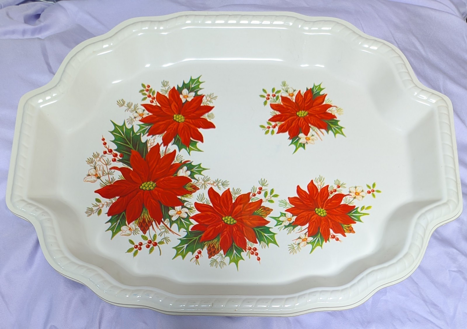 Vintage Pair Christmas Poinsettia Platter Tray Plastic Holiday 16 x 14 Large