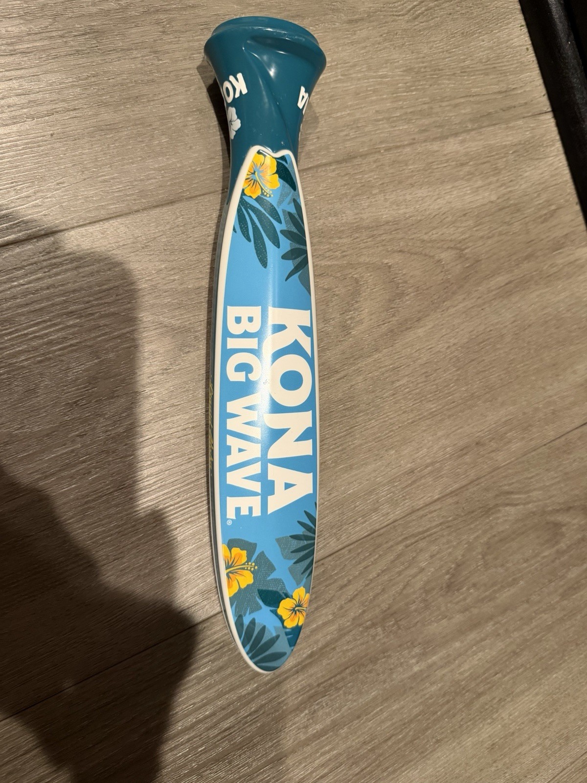 Kona Big Wave Beer Tap Handle Golden Ale Surfboard 11” Tall Man Cave Collectible