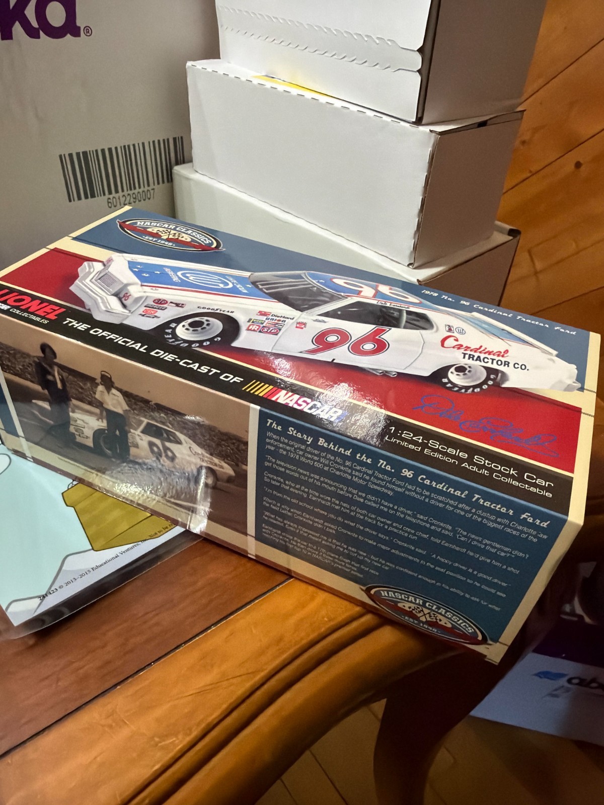 LIMITED EDITION Dale Earnhardt #96 Cardinal Tractor 1978 Ford Torino