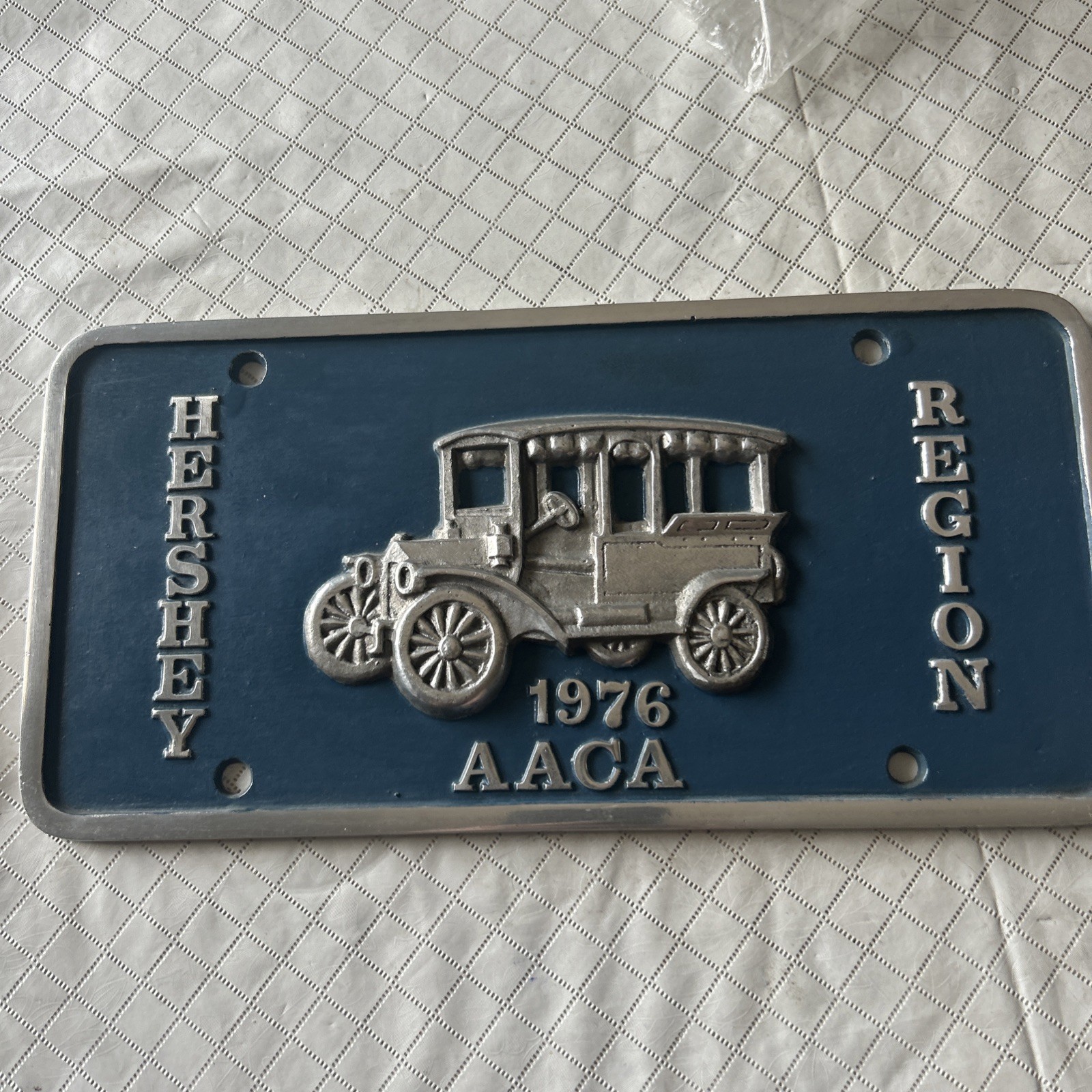 1976 Antique Automobile Club Of America AACA Hershey Pennsylvania License Plate