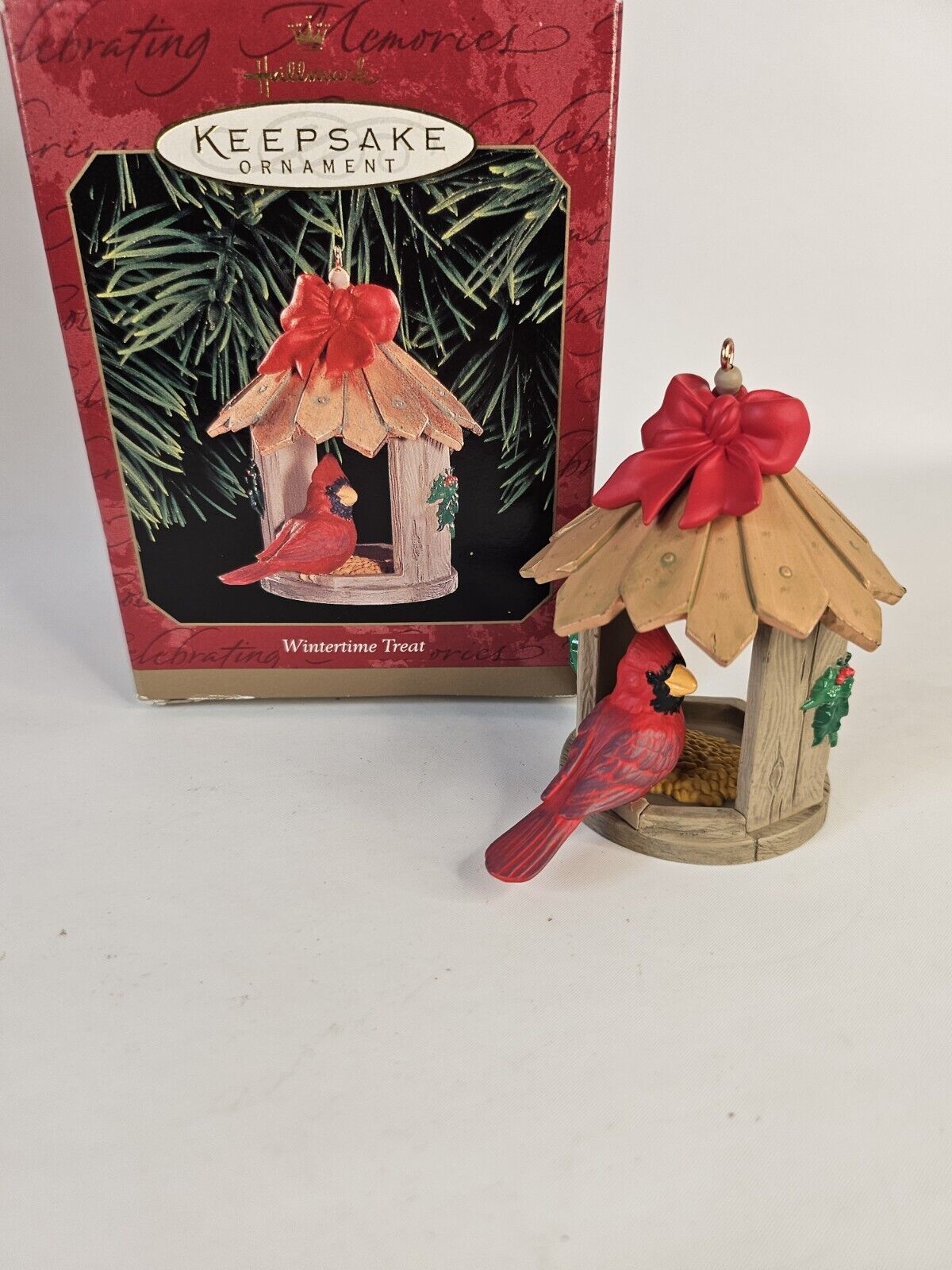 Hallmark Keepsake Ornament - Wintertime Treat - 1999 Cardinal w/Box
