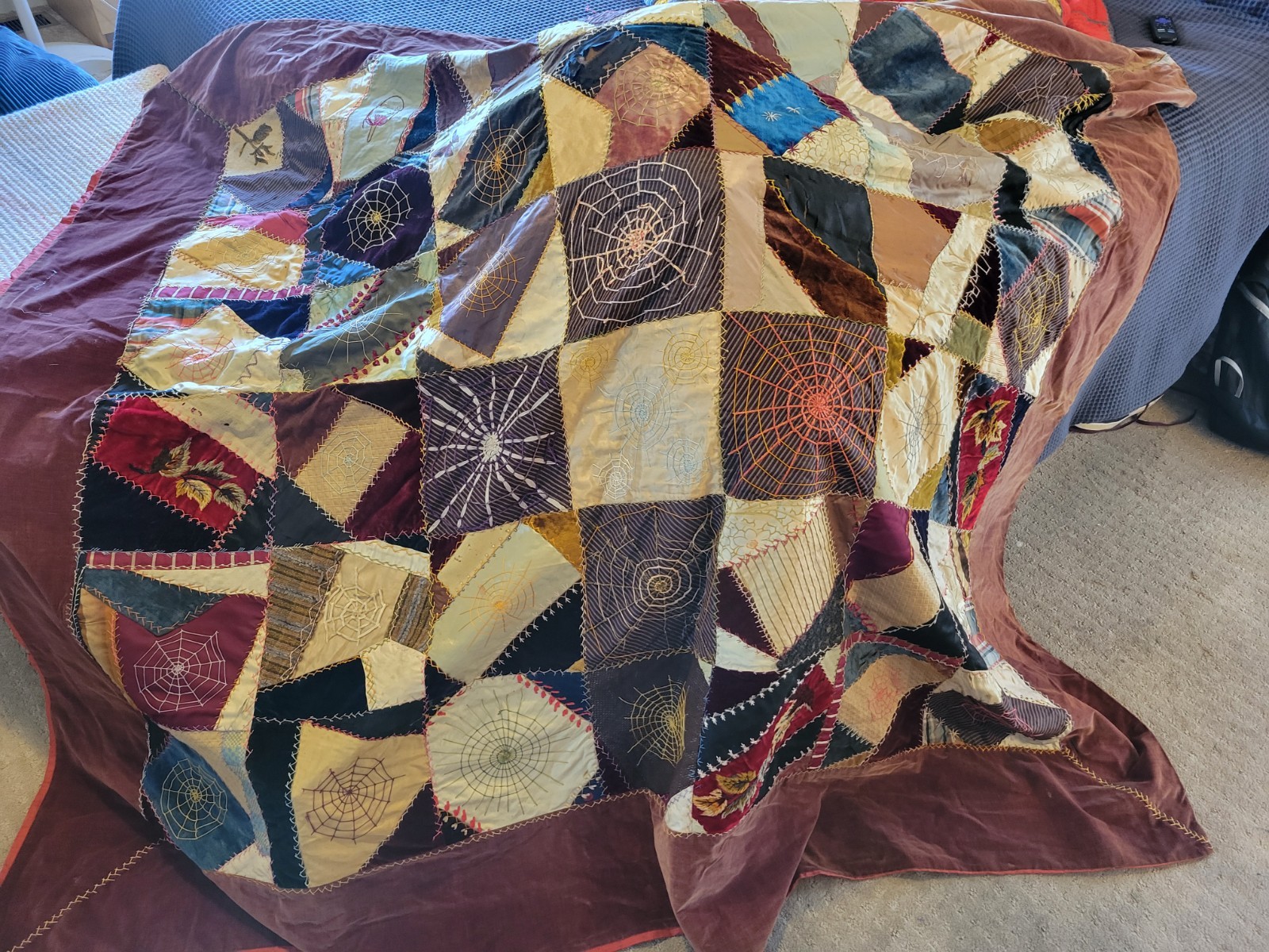 ANTIQUE RARE SPIDER WEB CRAZY QUILT Bedspread Coverlet Quilt As Found  68×80inch