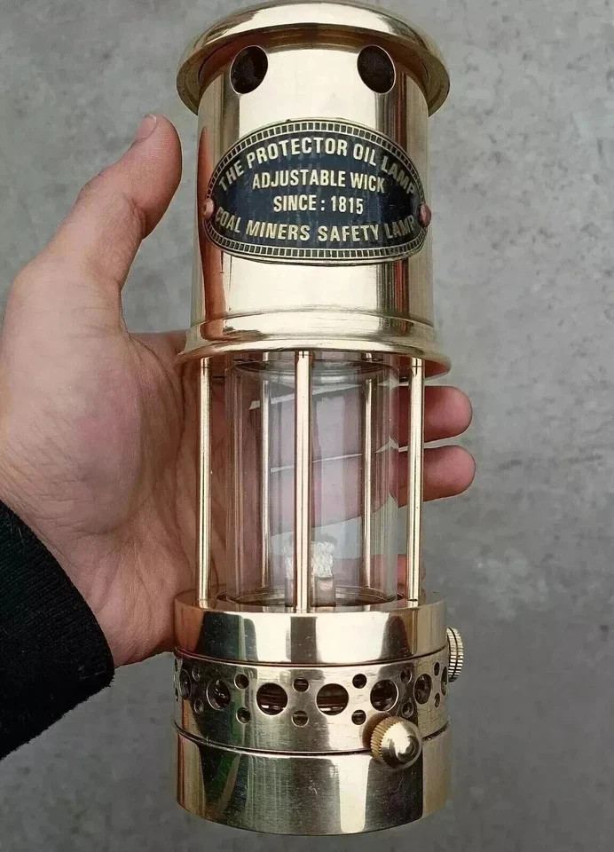Vintage Maritime Ship Boat Oil Lantern Antique Nautical Brass Minor Lamp Decor