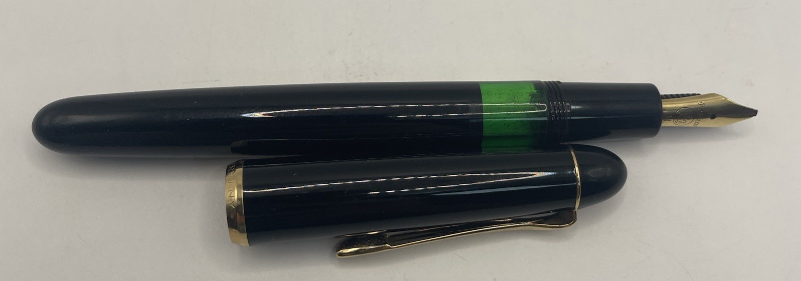 Pelikan Fountain Pen 120 M Black And Gold Germany 
