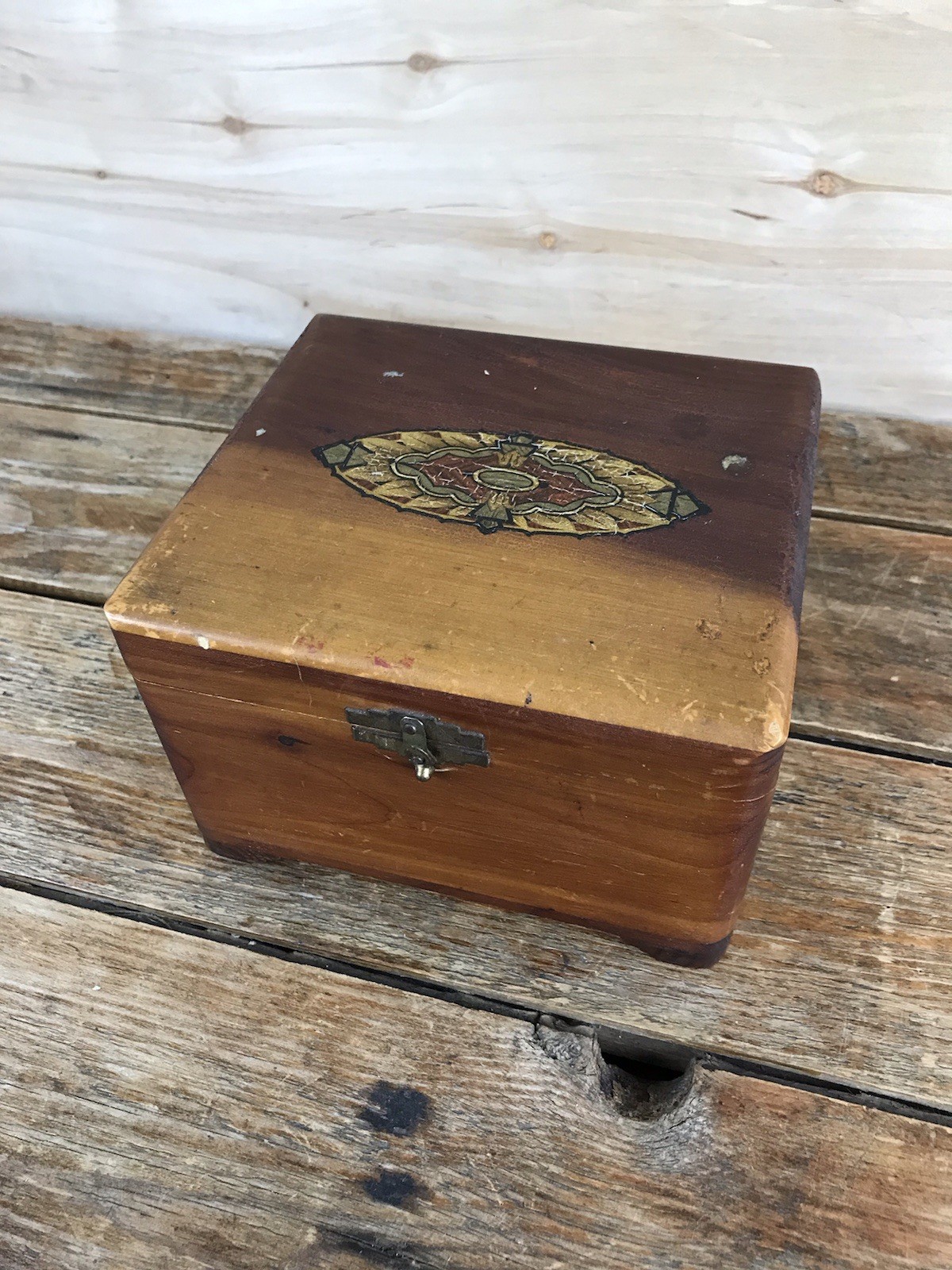 Vintage Cedar Wood Stained Box Square 6.5x5.5\