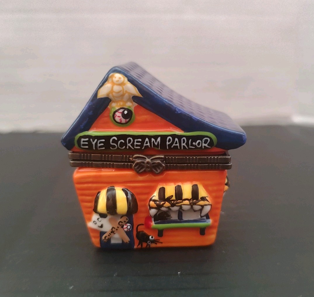 Midwest Cannon Falls EYE SCREAM PARLOR  Halloween Porcelain Hinged Trinket Box