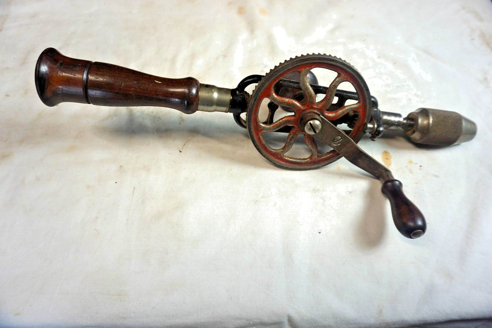 VINTAGE MILLERS FALLS NO. 2 HAND DRILL