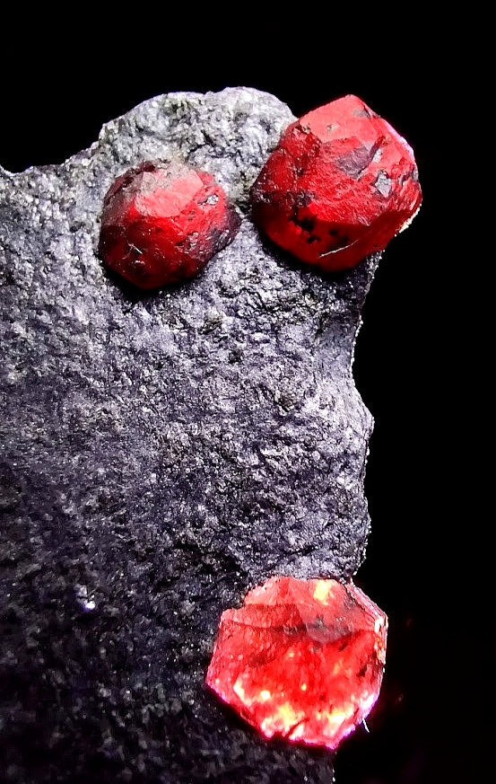 Trio of Fire RED Almandine Garnet 'Embers' in Graphite Schist-Red Embers Mine MA