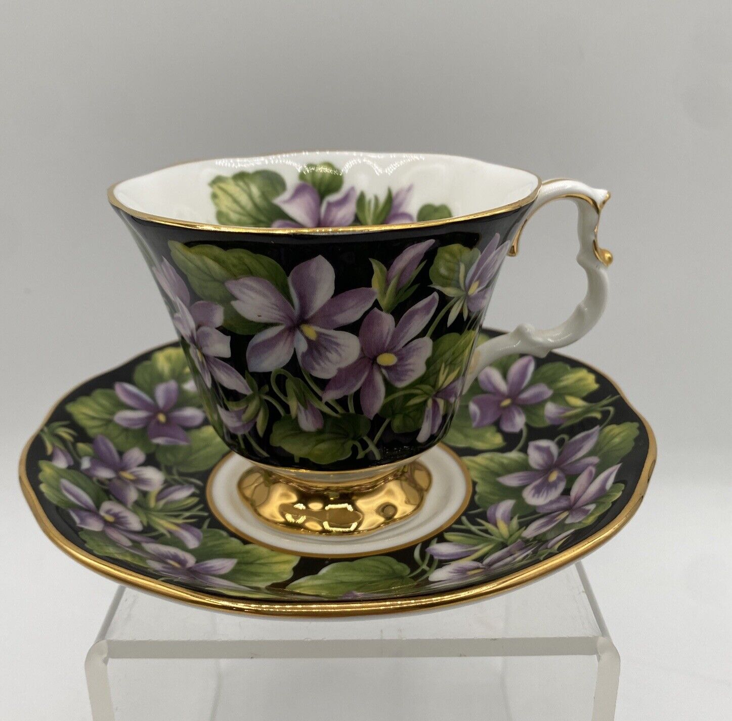 Vintage Royal Albert Bone China Tea Cup And Saucer  Violet Flowers