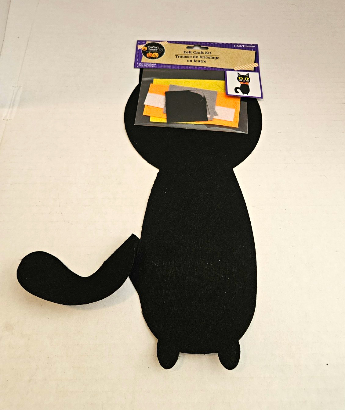 Crafter\'s Square Halloween Black Cat Felt Craft Kit Black/Orange/Yellow/Gray