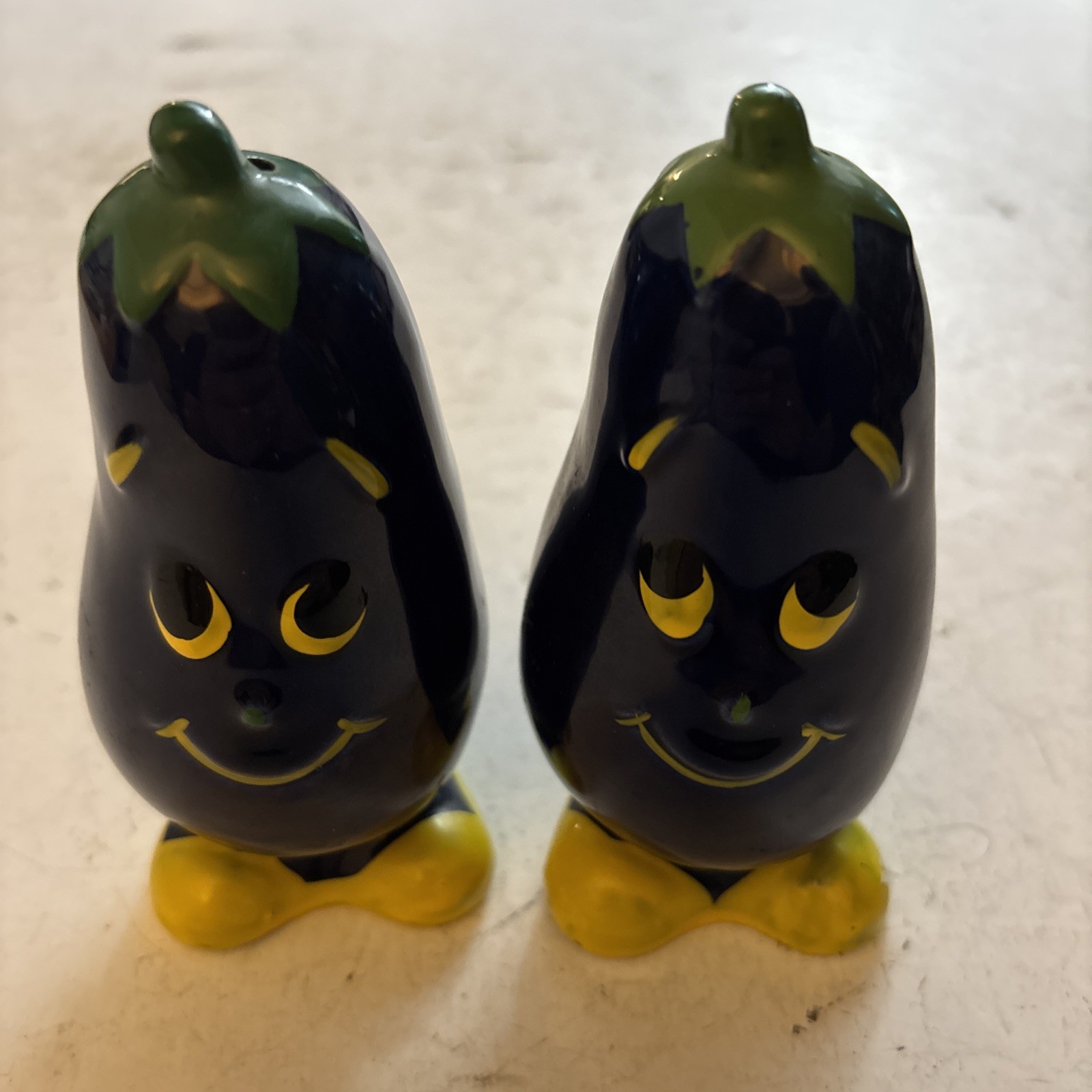 Vintage Allied Agencies Eggplant Salt And Pepper Shaker Canada Anthropomorphic Vintage Allied Agencies Eggplant Salt And Pepper Shaker Canada Anthropomorphic