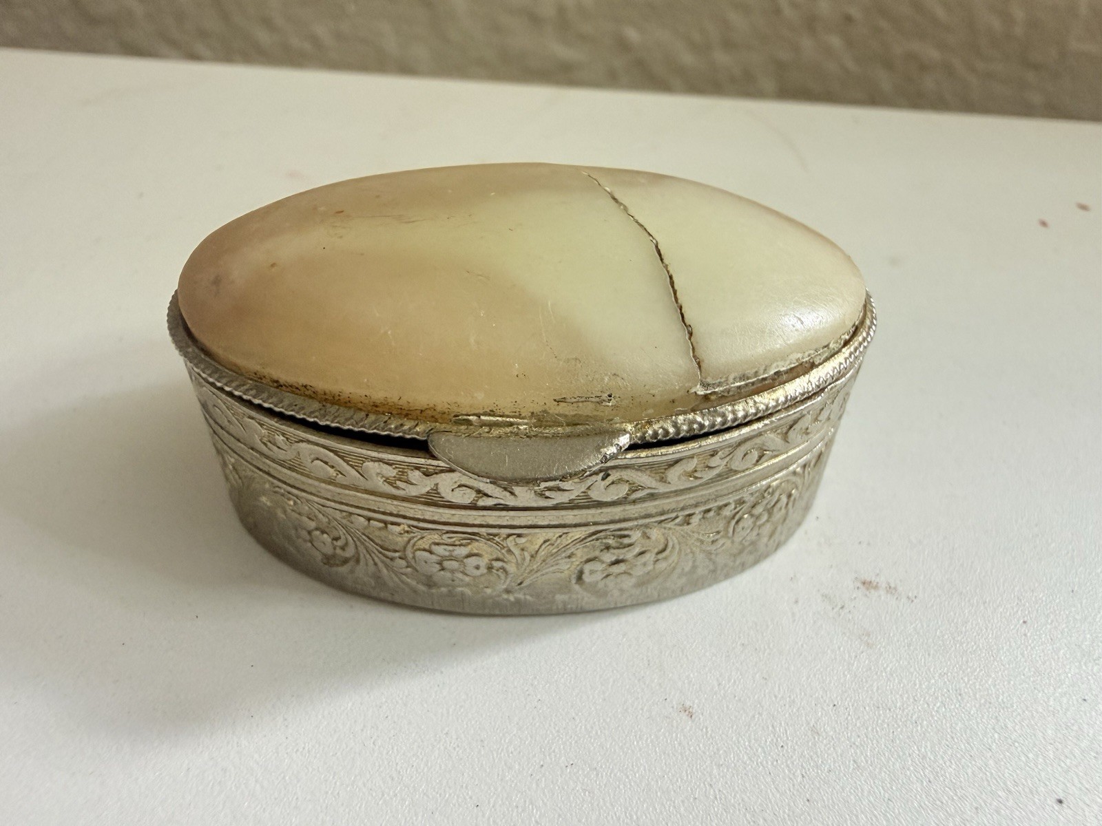 Vintage Oval Pill Trinket Box Silver Tone Floral Cream Stone Style Lid READ