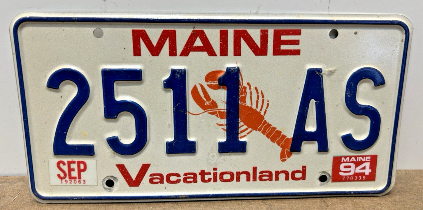 Vtg Maine Vacationland Lobster License Plate 1994 2511 AS