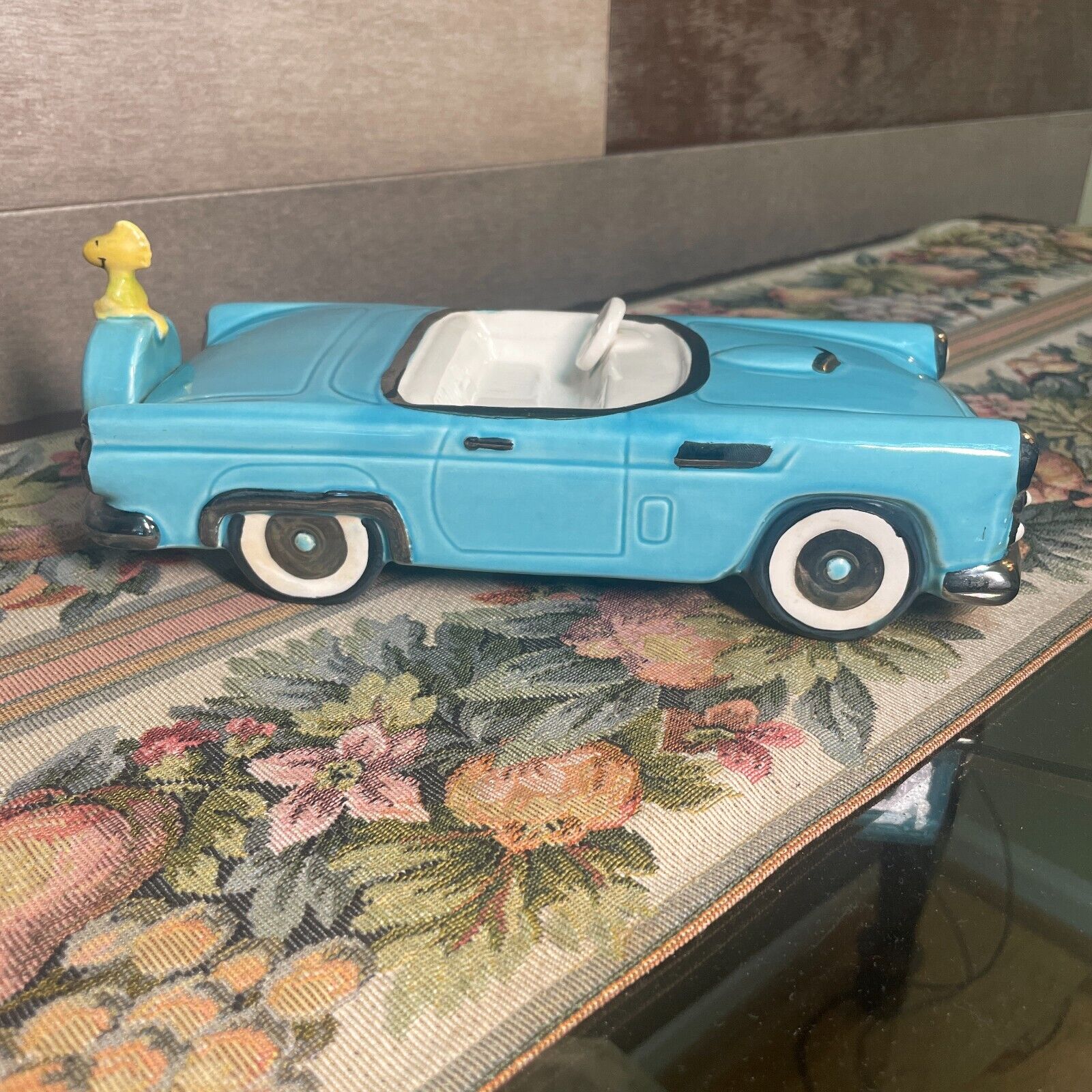 Peanuts Snoopy Woodstock Thunderbird Vintage Car Music Box by Willitts 1989