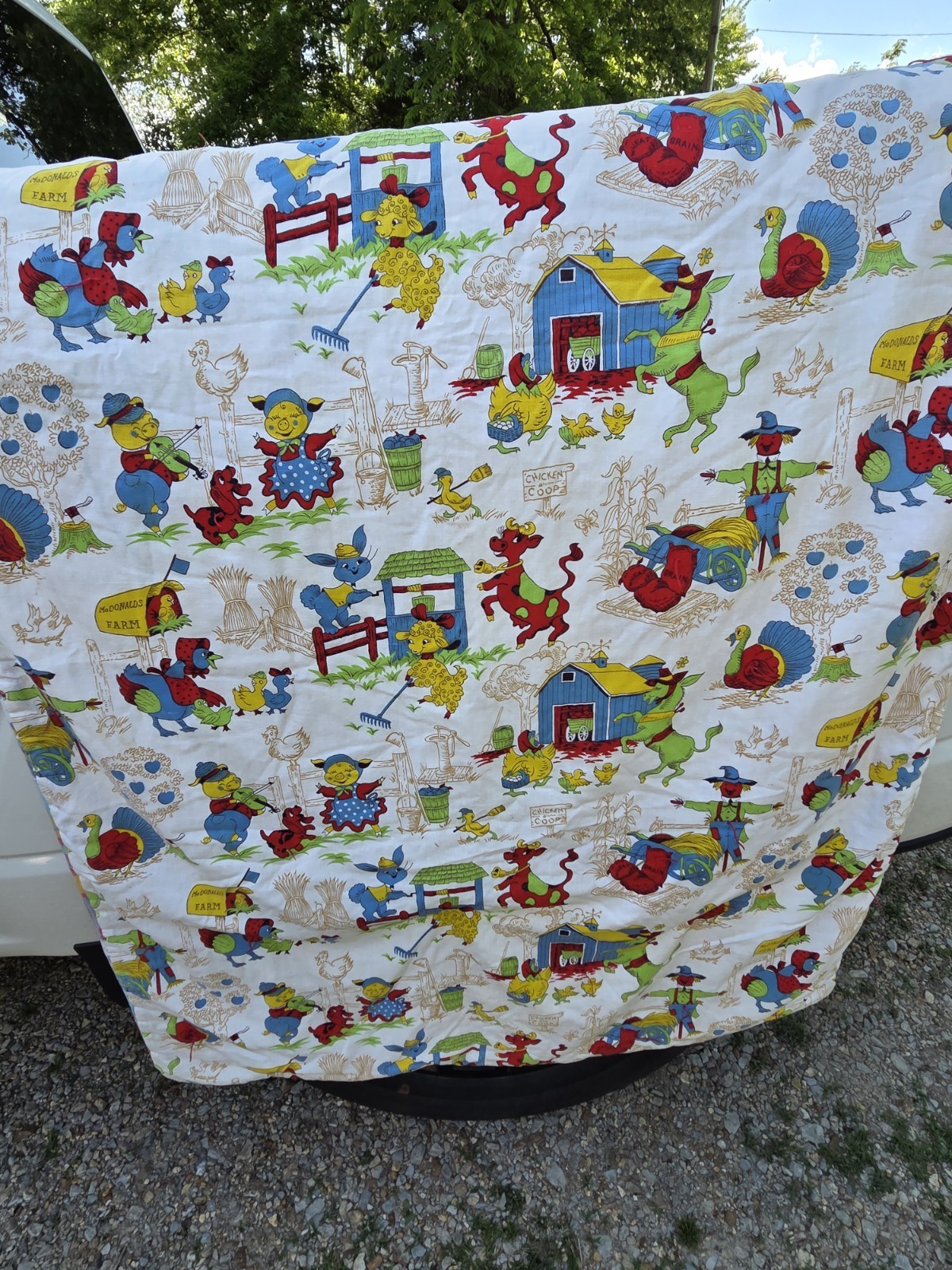 Handmade Old Macdonald\'s Farm Twin Sized Quilt, Clown Theme On Back Handmade Old Macdonald\'s Farm Twin Sized Quilt, Clown Theme On Back