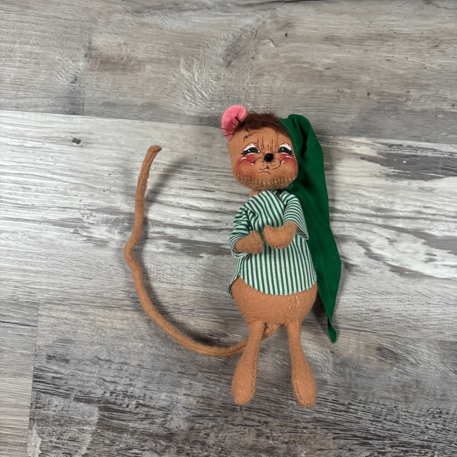 Vintage 1996 Annalee Mouse Doll Green Nightcap Christmas Elf Holiday Decor USA