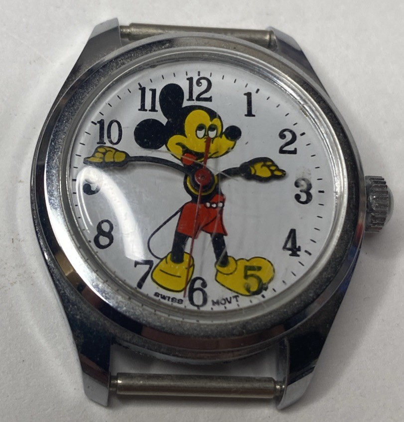 MICKEY VINTAGE 1970\'S MECHANICAL MICKEY MOUSE WATCH