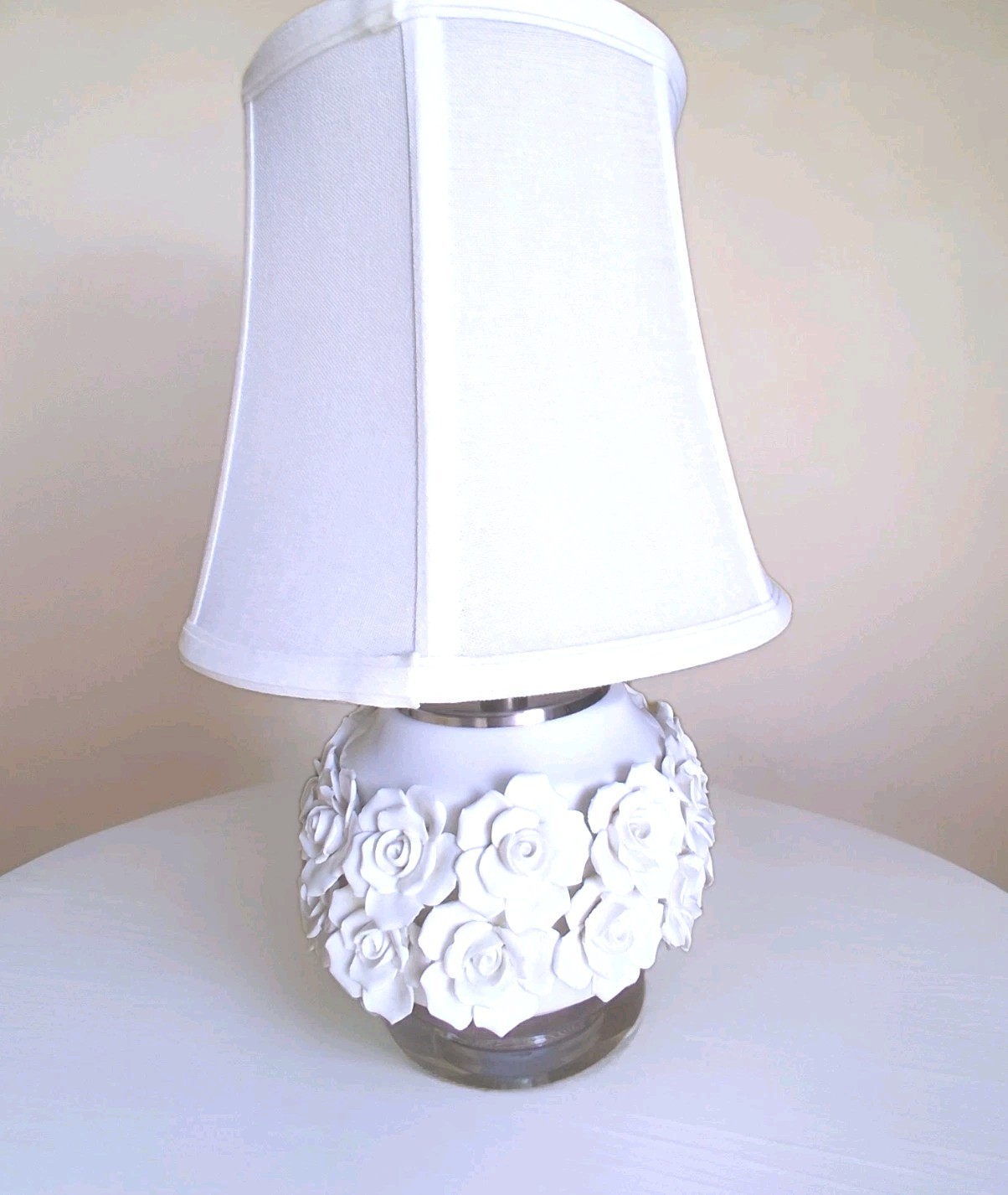 Romantic 3D Porcelain Rose Accent Lamp Crystal– Modern Hollywood Regency Style