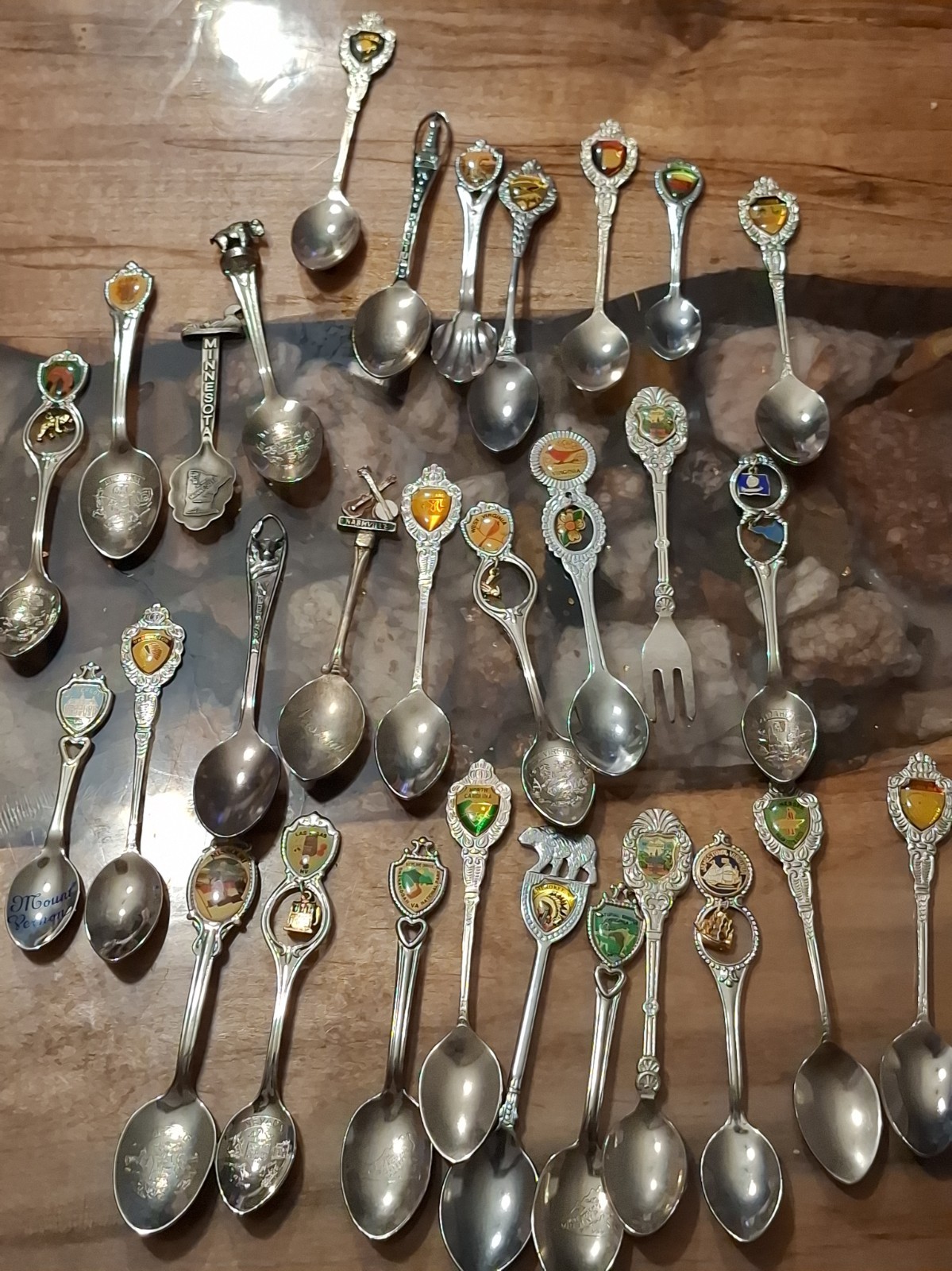 LOT OF 30 VINTAGE SMALL SPOONS  SOUVENIR SPOONS 
