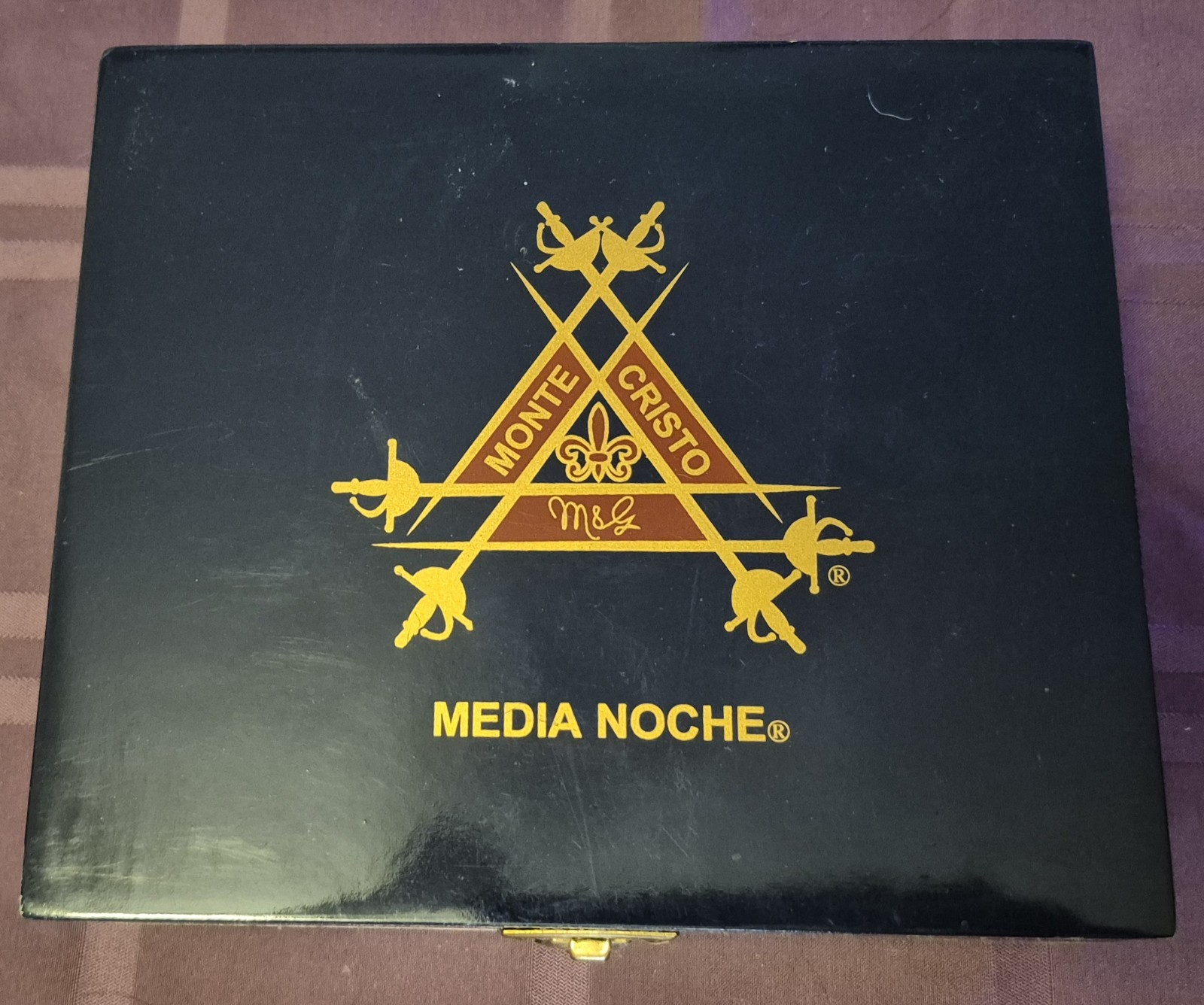 Monte Cristo Media Noche Cigar Box - Made in The Dominican Republic