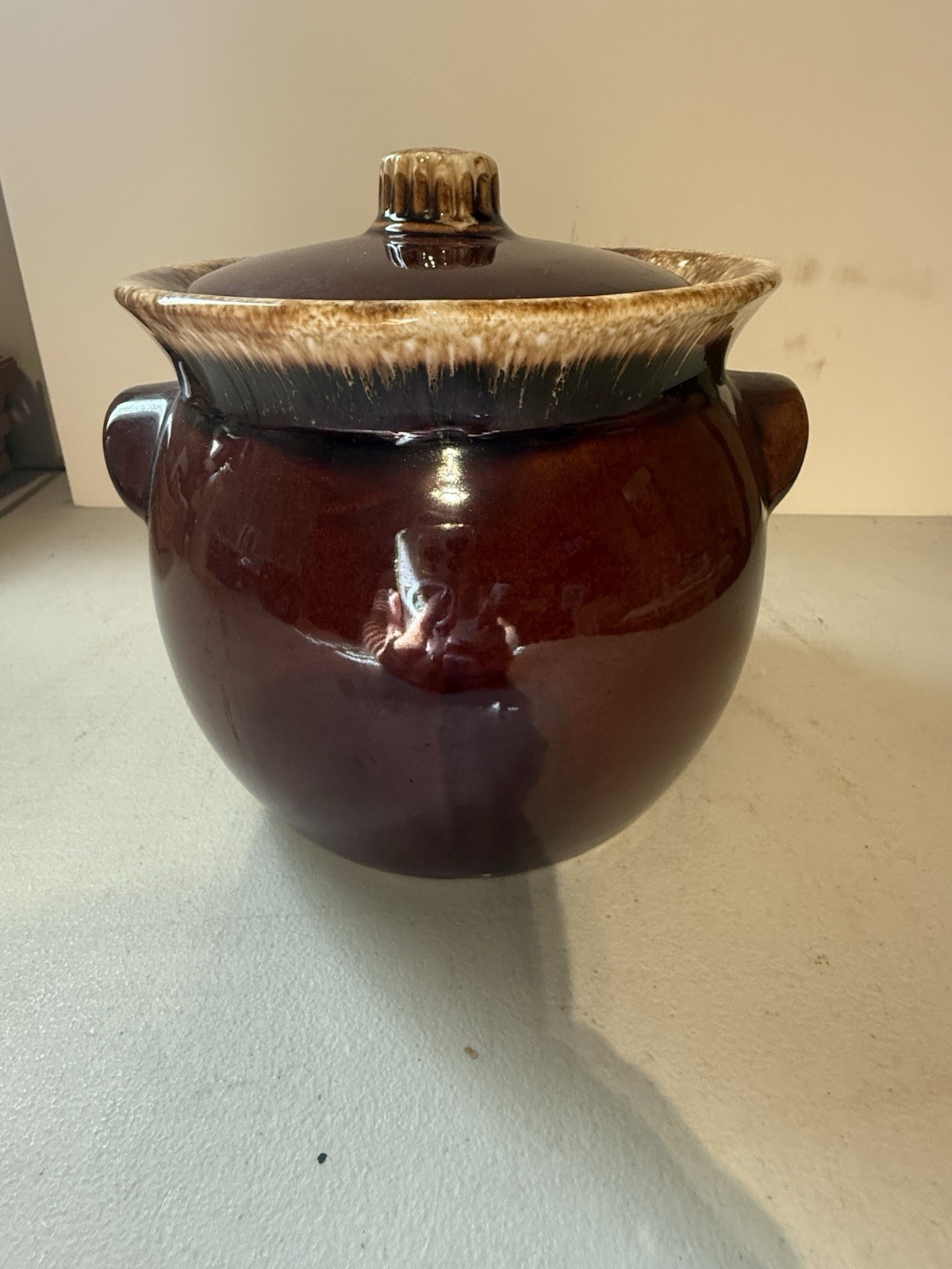 Vintage Hull Brown Oven Proof Bean Pot with Lid - A