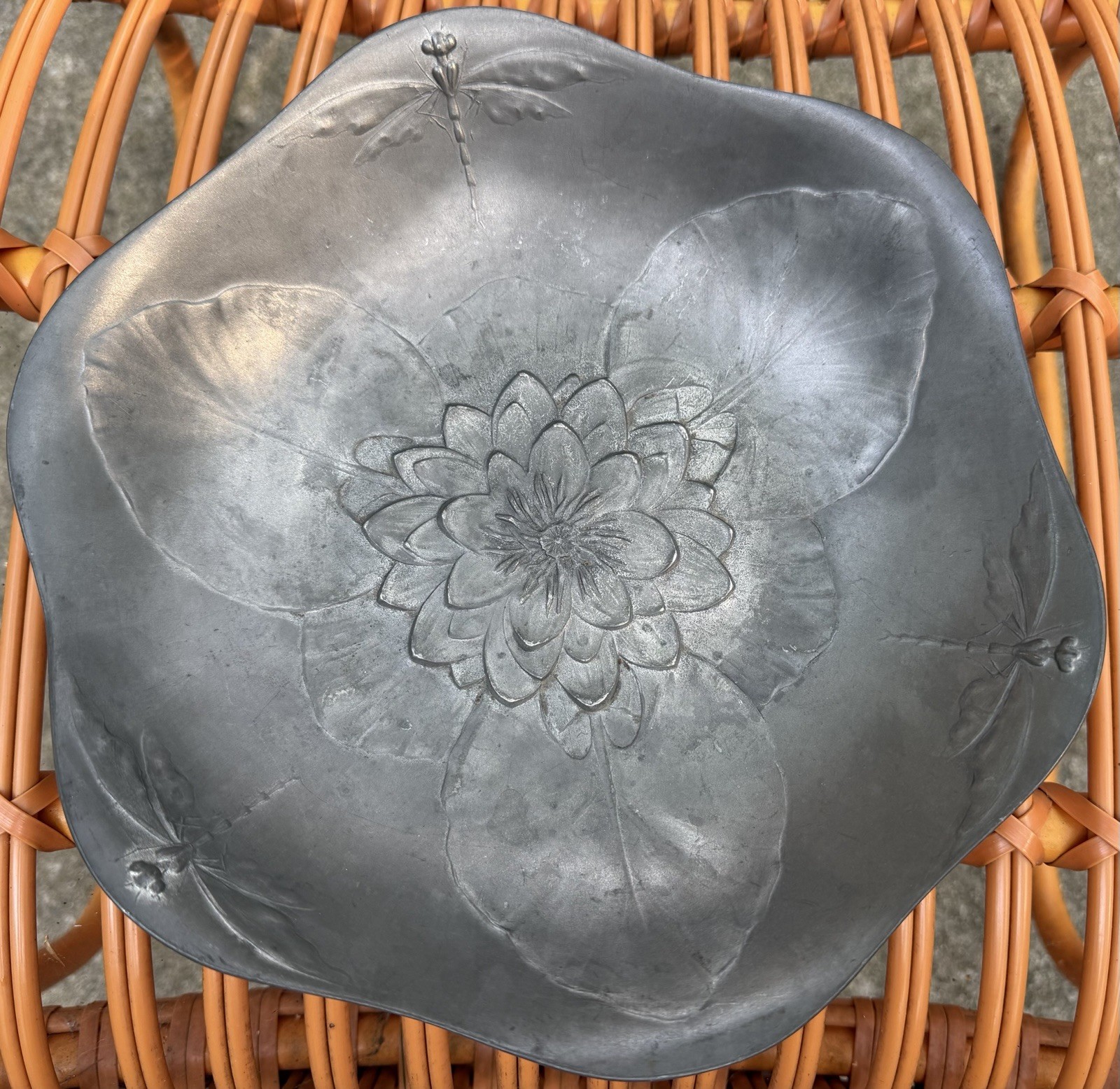 Antique Kayserzinn #4245 Art Nouveau Bowl Water Lilly Center And 3 Dragonflies Antique Kayserzinn #4245 Art Nouveau Bowl Water Lilly Center And 3 Dragonflies