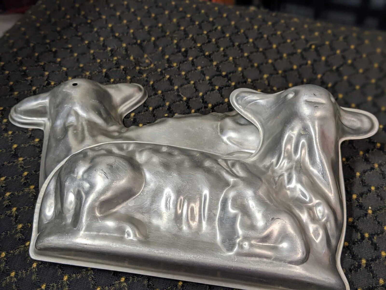 Vintage 10in. Cast Aluminum Lamb Cake Candy Chocolate Mold Easter Christmas Gift