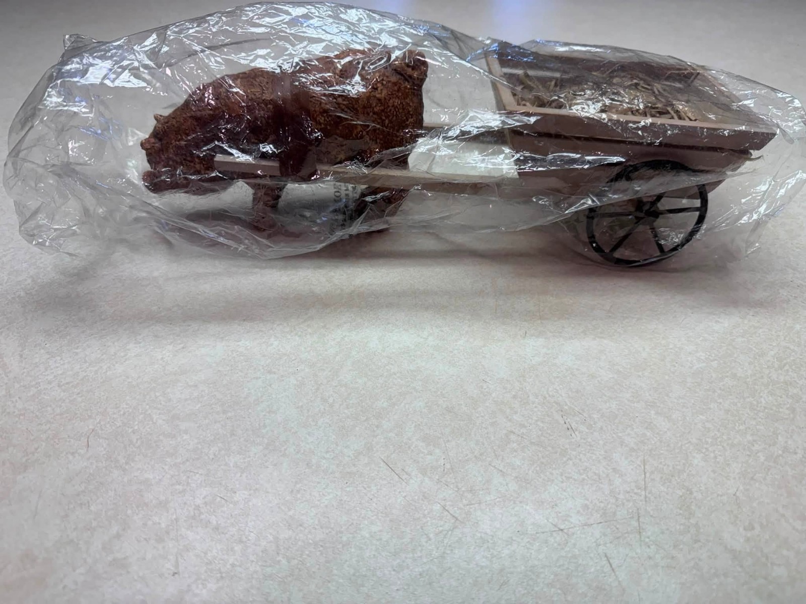 Ragon House Primitive Pig Pulling Wooden Wagon Cart Decor Bolivar Ohio OPEN BOX