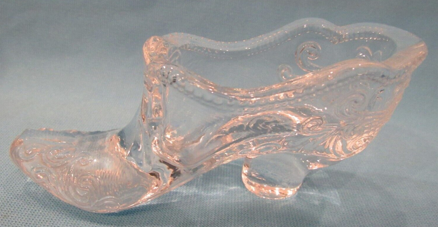 MOSSER GLASS CLEAR GLASS SCROLL SIDE BOW FRONT SLIPPER SHOE