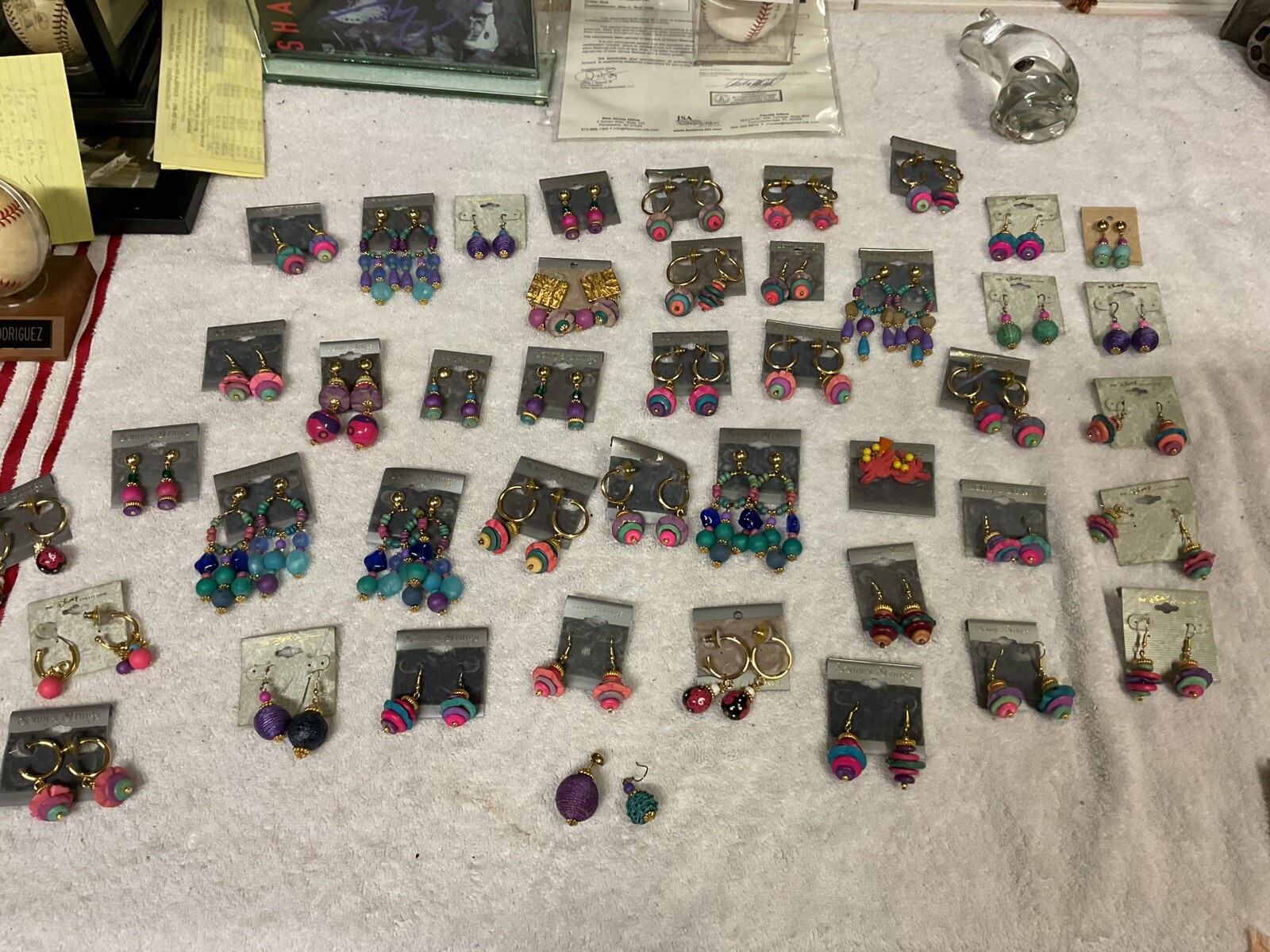 #1A Vintage Earrings (Disney)(Sonny’s Strings) Around 40 Sets