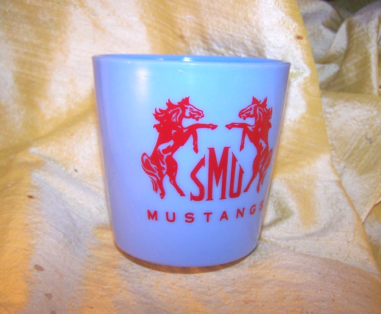 VINTAGE Southern Methodist University / SMU Mustangs small plastic cup Beacon