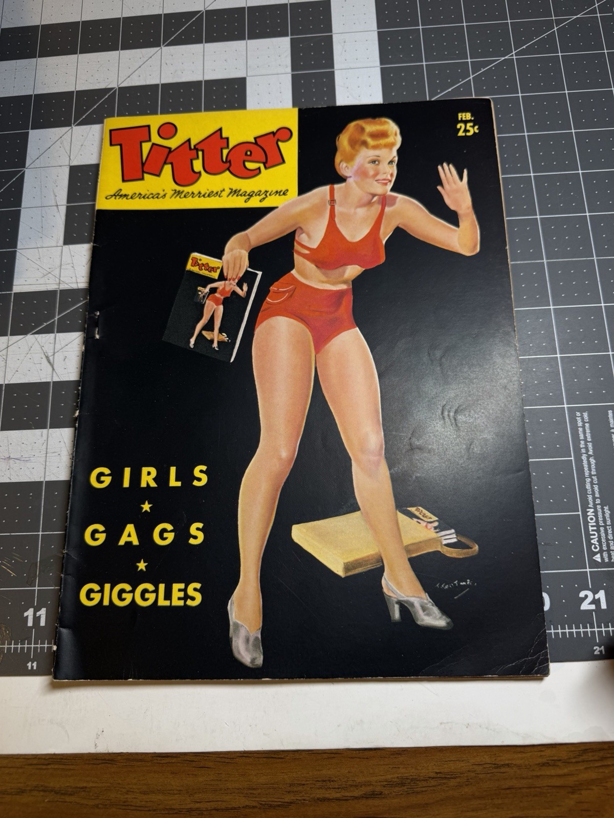 Vintage rare Pinup Titter Magazine Feb 1944 Vol 1 #3