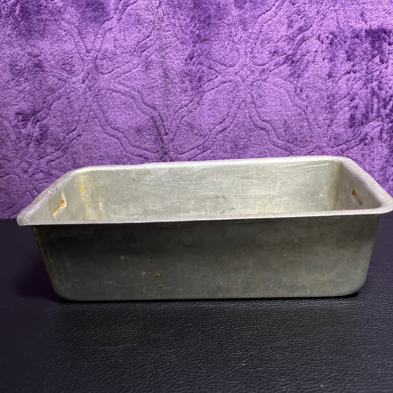 Vintage Wear-Ever Aluminum Loaf Bread Pan No. 2773 Bakeware 11 X 4.5 X 2.75 Vintage Wear-Ever Aluminum Loaf Bread Pan No. 2773 Bakeware 11 X 4.5 X 2.75