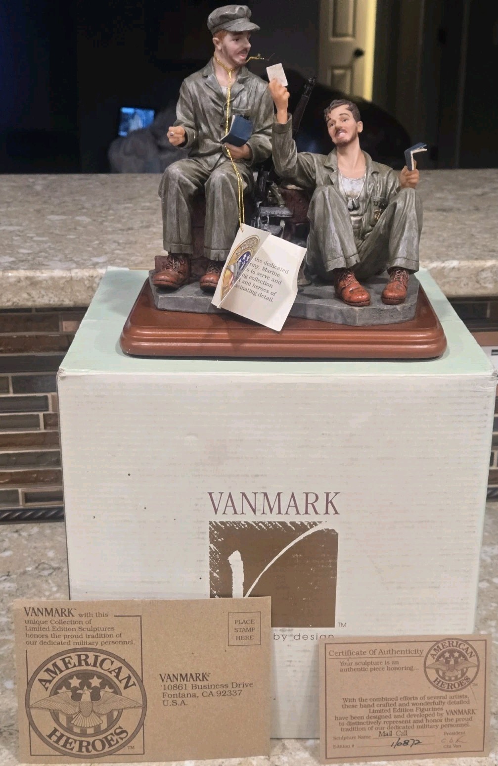 VANMARK AMERICAN HEROES SERIES MARINE CORPS  MAIL CALL  LIMITED ED w/ COA 1999