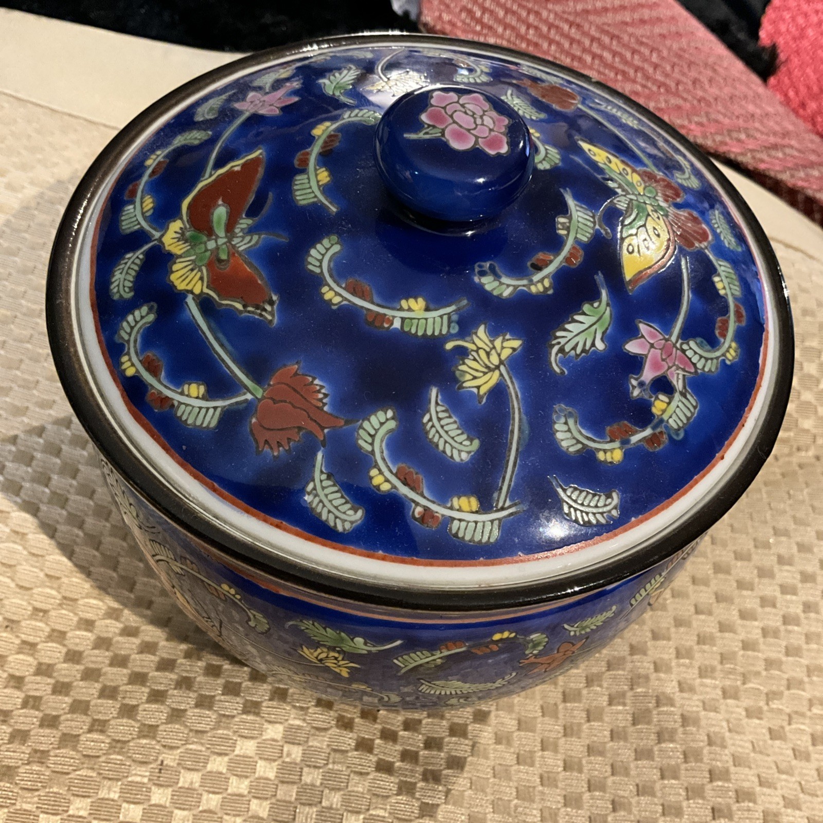 Chinese Blue Floral Butterfly Lidded Porcelain Jar Vintage 5x5 Kangxi Nian Zhi