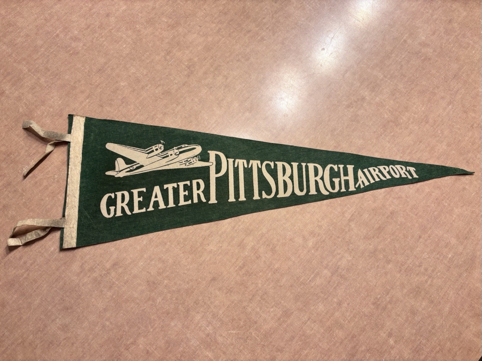 Vintage Greater Pittsburgh Airport Felt Pennant Airplane PA 25.5” Souvenir