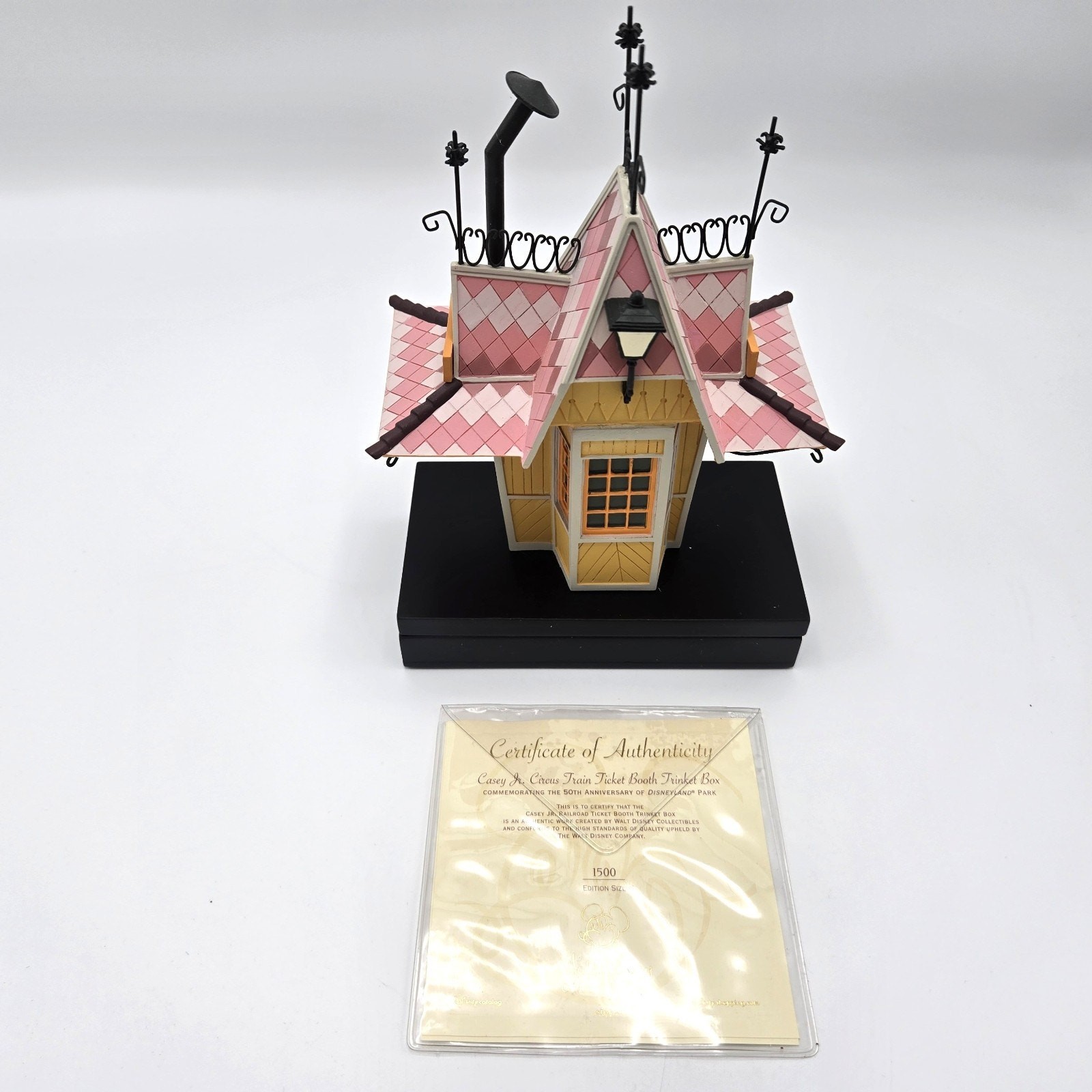 Disney Casey Jr Circus Train Ticket Booth Trinket Box LE 1500 Pin NIB w/COA