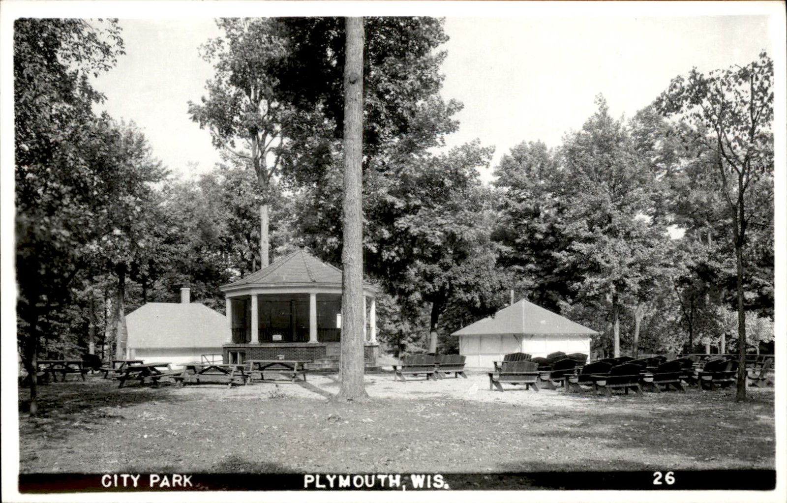 Plymouth Wisconsin WI City Park c1930s-40s Real Photo Vintage Postcard bhn