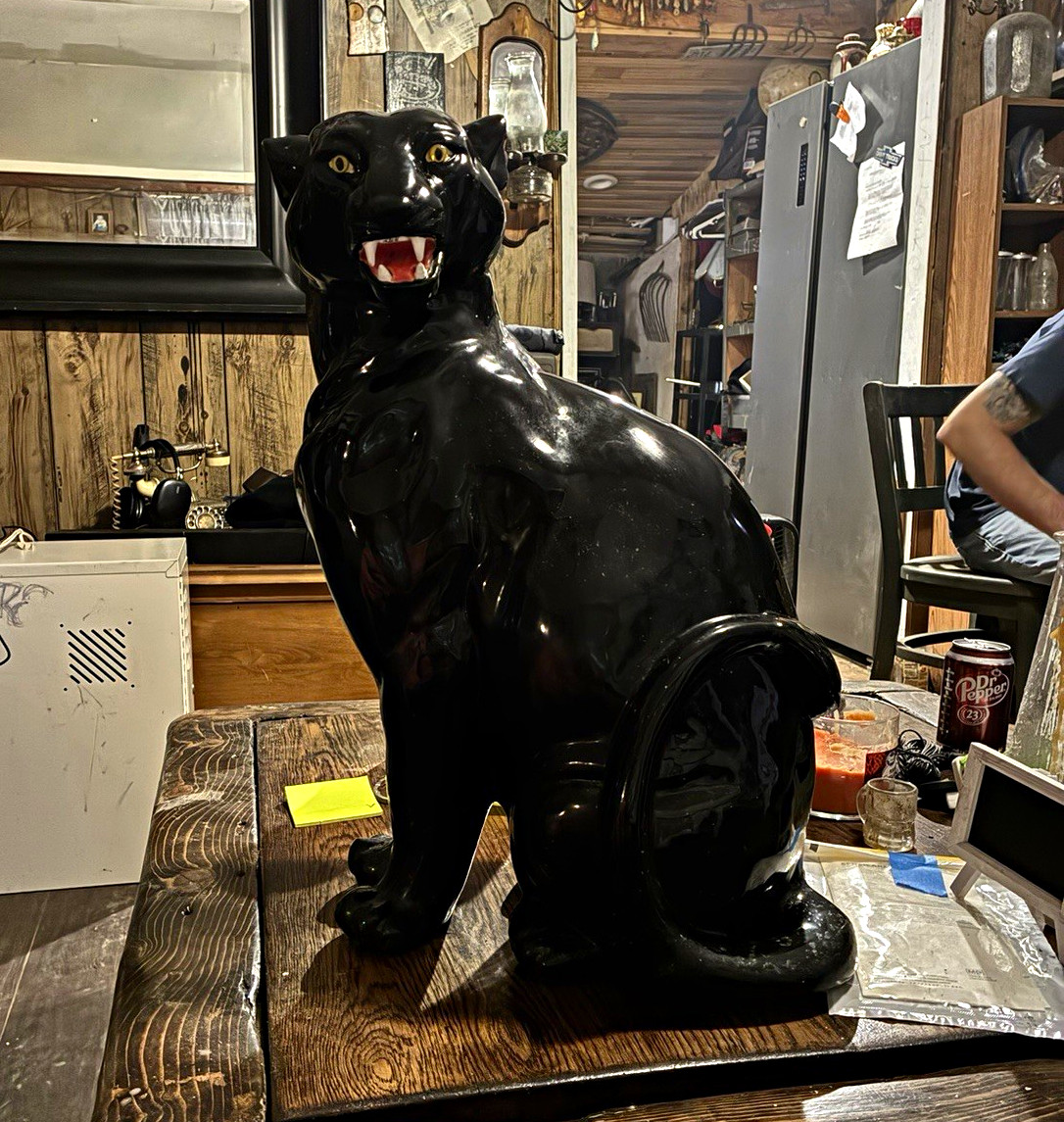 MCM Black Panther Cougar Ceramic 22\