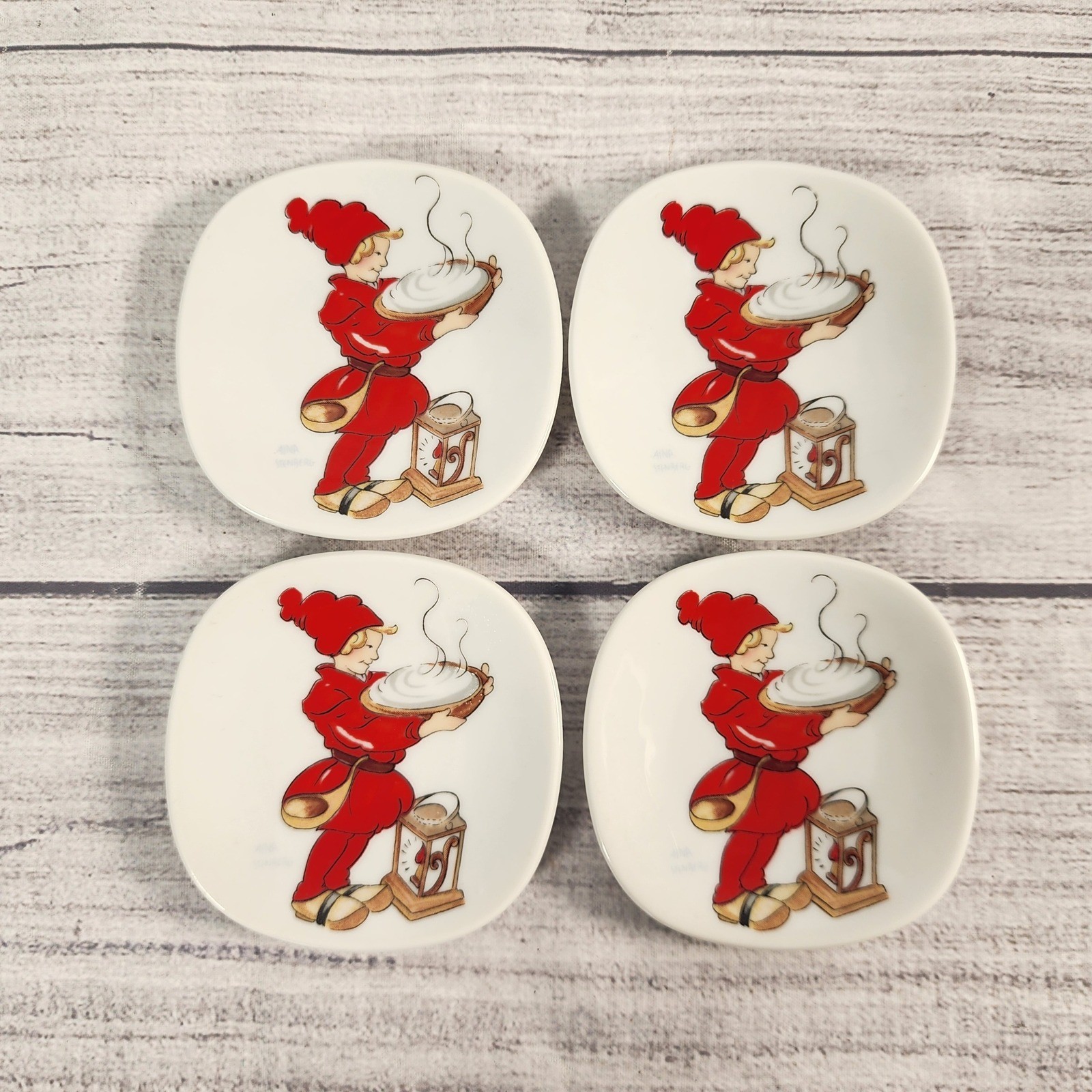 Set of 4 Rorstrand Sweden Aina Stenberg Tomte Nisse Mini Plates Butter Pats 3in