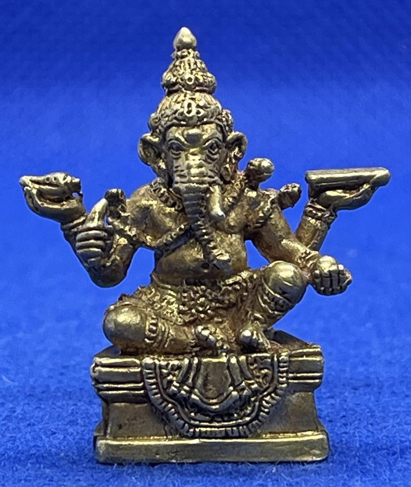 Lord Ganesha Elephant God of Success Hindu Amulet Small Statue