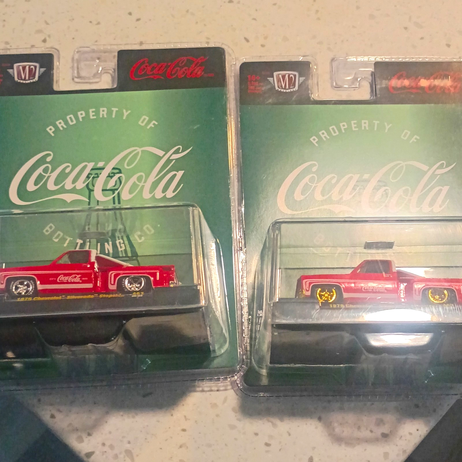 Coca-Cola 1979 Chevrolet Silverado Stepside Diecast Truck Red/White/Gold Chase