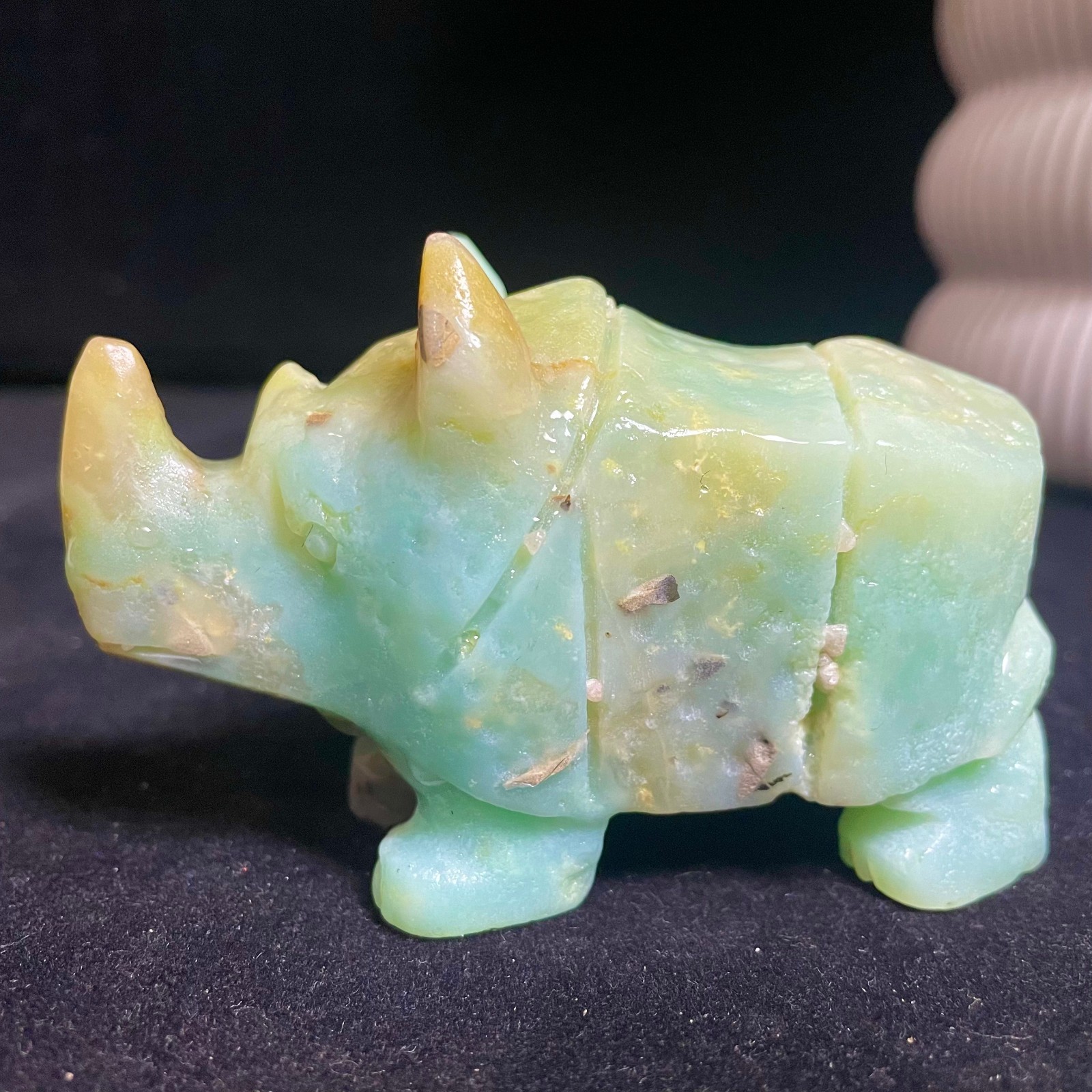 226g TOP Natural Amazon quartz hand carved rhinoceros skull crystal