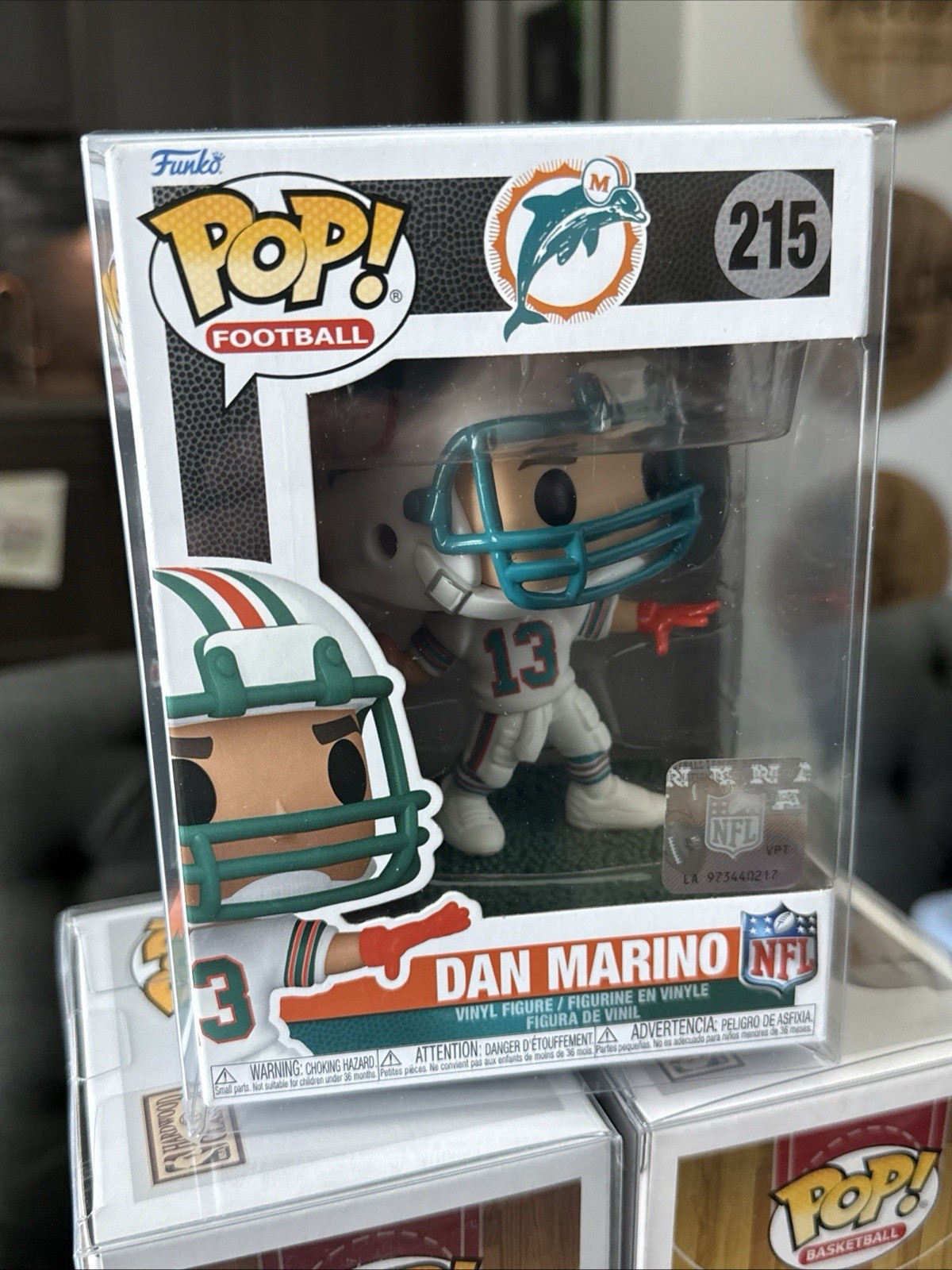 Dan Marino (Miami Dolphins) (White Jersey) NFL Funko Pop Legends