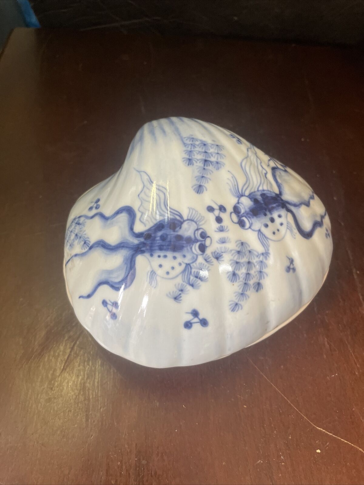 maitland smith blue and white Chinese porcelain koi fish clamshell box 
