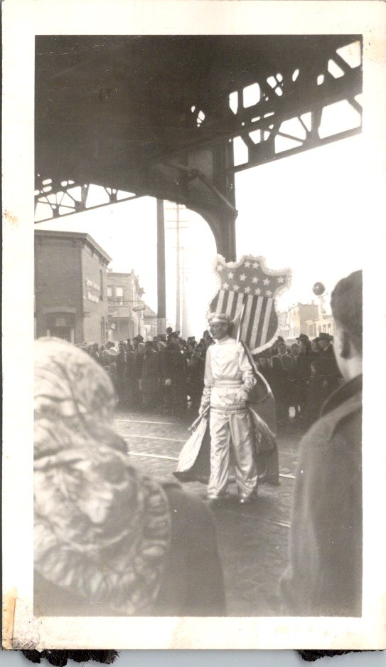 Philadelphia Mummers Parade Photograph c1940s Elevated Train El Line Crowd