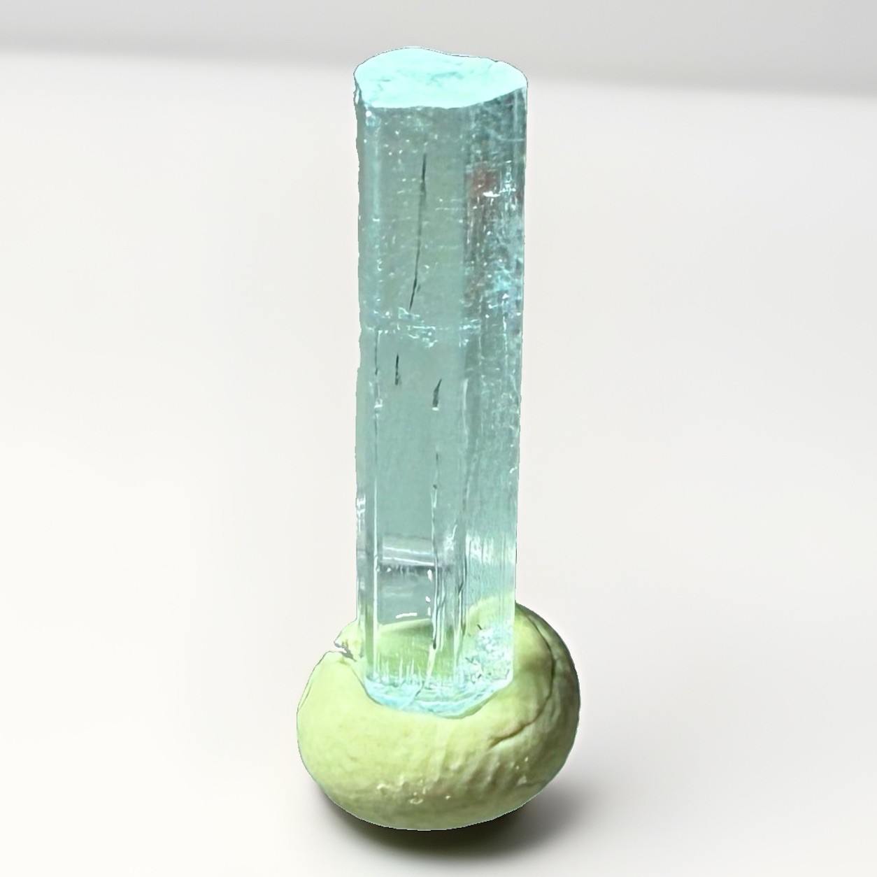 Beautiful Untreated Raw Aquamarine Crystal Natural Gemstone Grade Rough Specimen