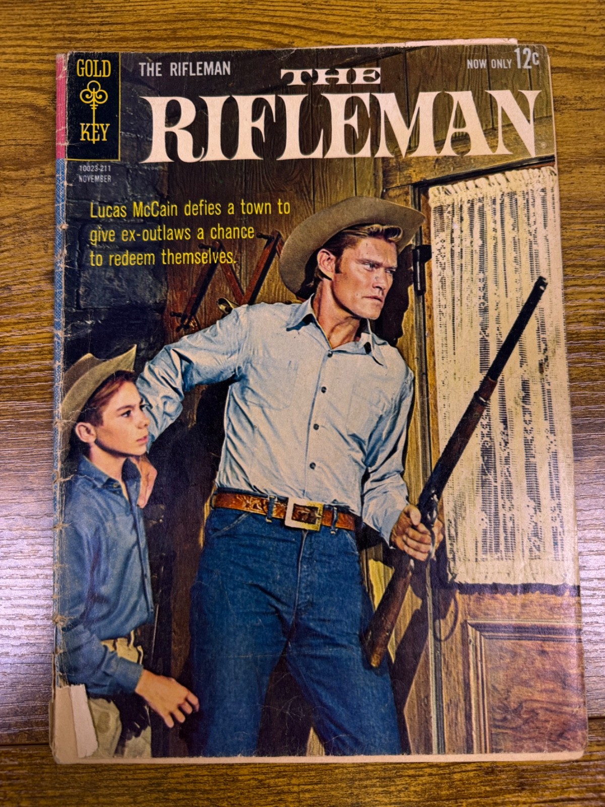 The Rifleman Gold Key Comics 1962 November #13 The Return of The Outlaws The Rifleman Gold Key Comics 1962 November #13 The Return of The Outlaws