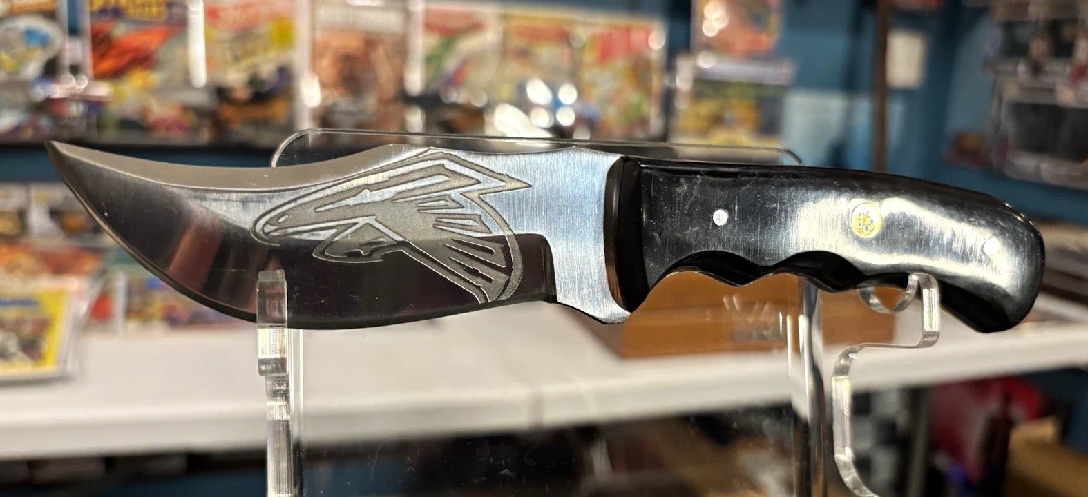 Atlanta Falcons Acid Etched Custom J2 Stainless 8 1/2” W/Sheath New 