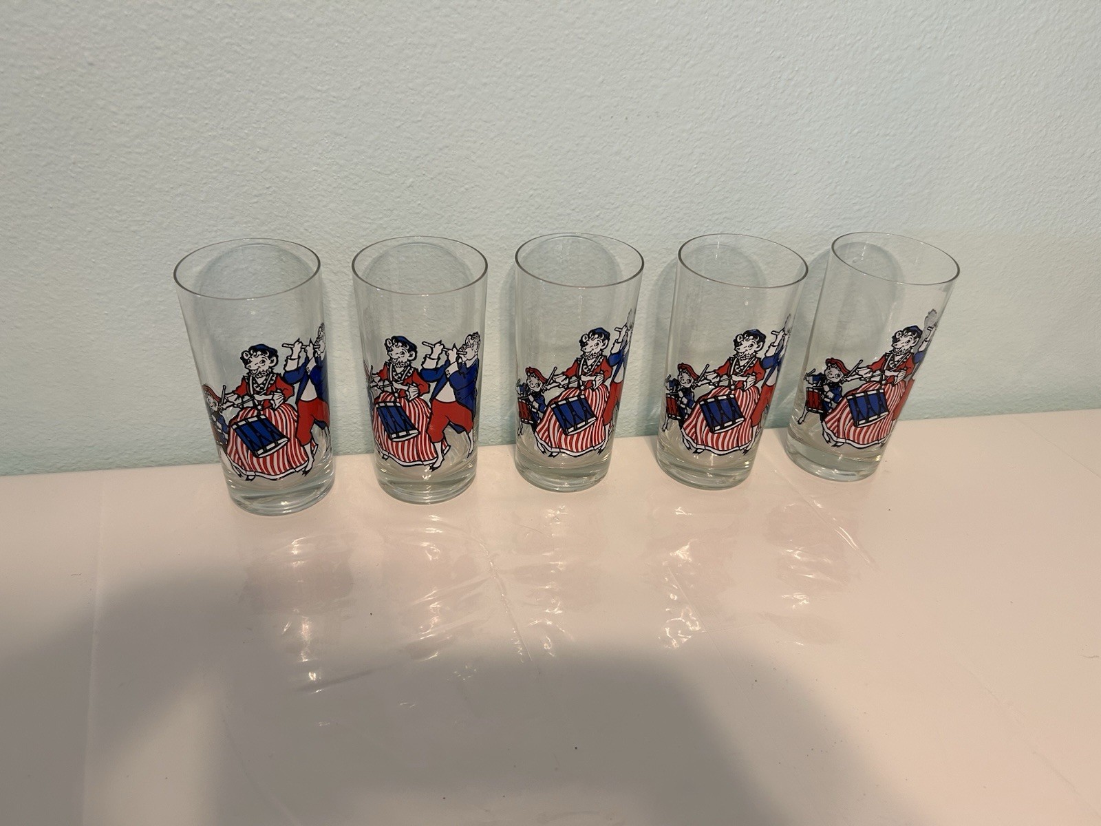 Set Of 5 Vintage 1976 Borden’s Elsie The Cow Bicentennial Glasses 5.75”x3”